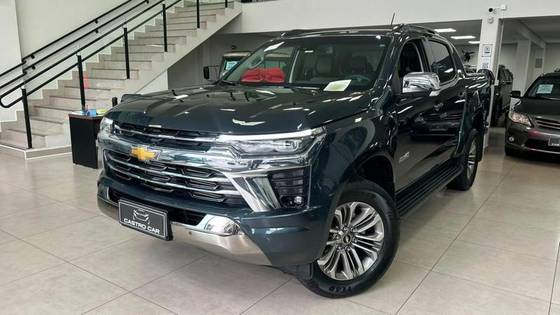CHEVROLET S10 2.8 16V TURBO DIESEL HIGH COUNTRY CD 4X4 AUTOMÁTICO